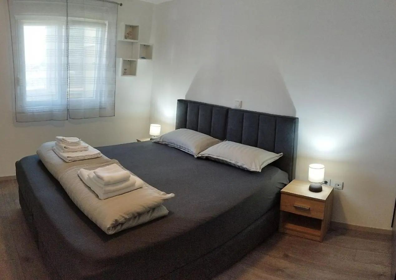 Apartment Luka